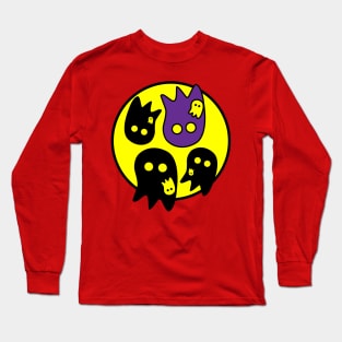 Ghost party in a spooky circle Long Sleeve T-Shirt